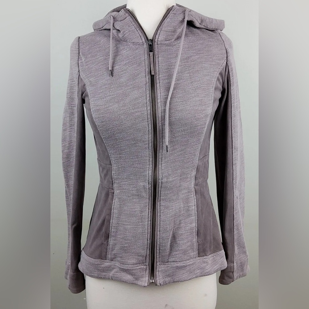 Anthropologie Akemi + Kin Faded maroon/purple zip up Hoodie with front pockets